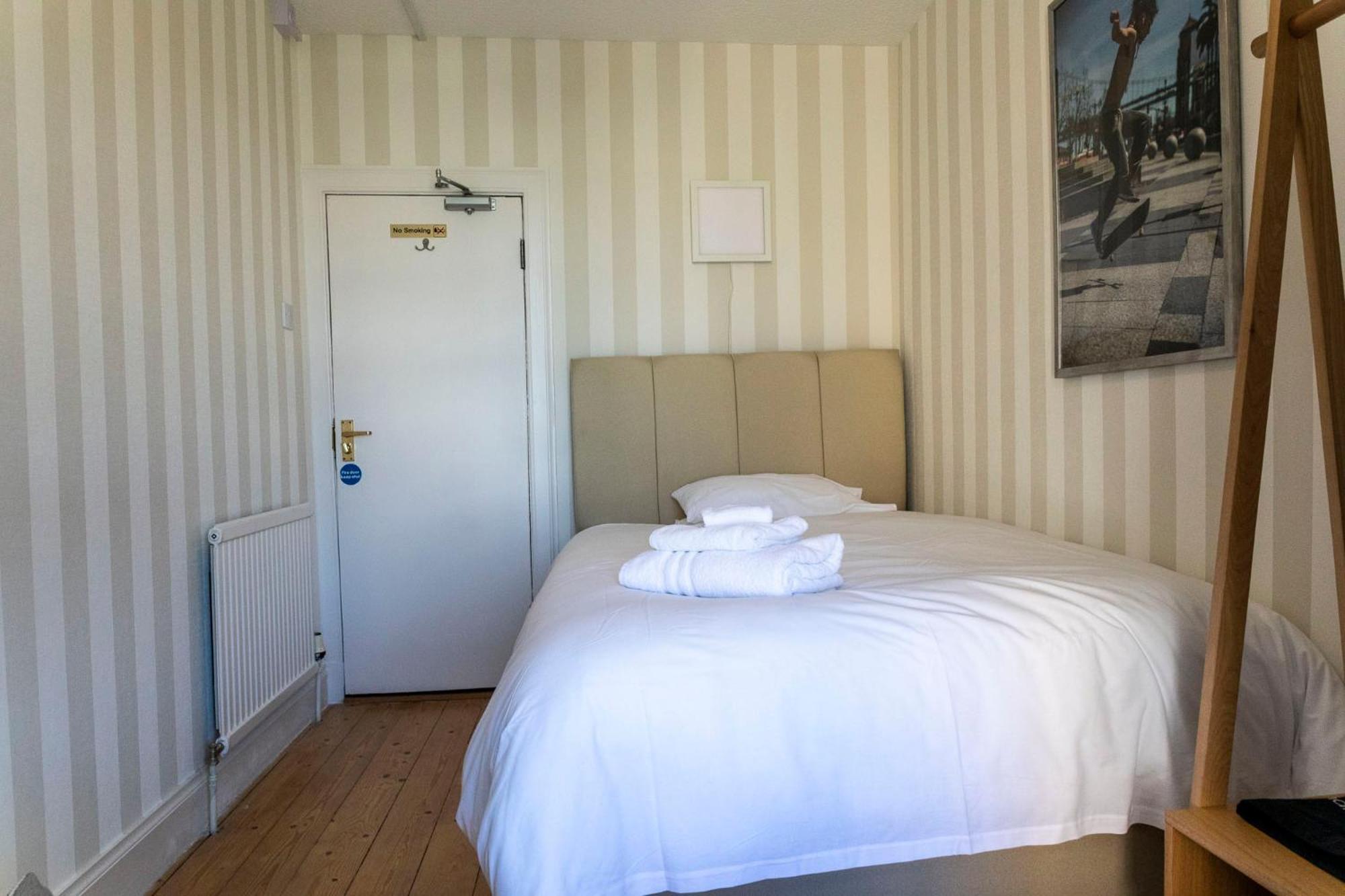 Cawdor House B&B 네언 외부 사진