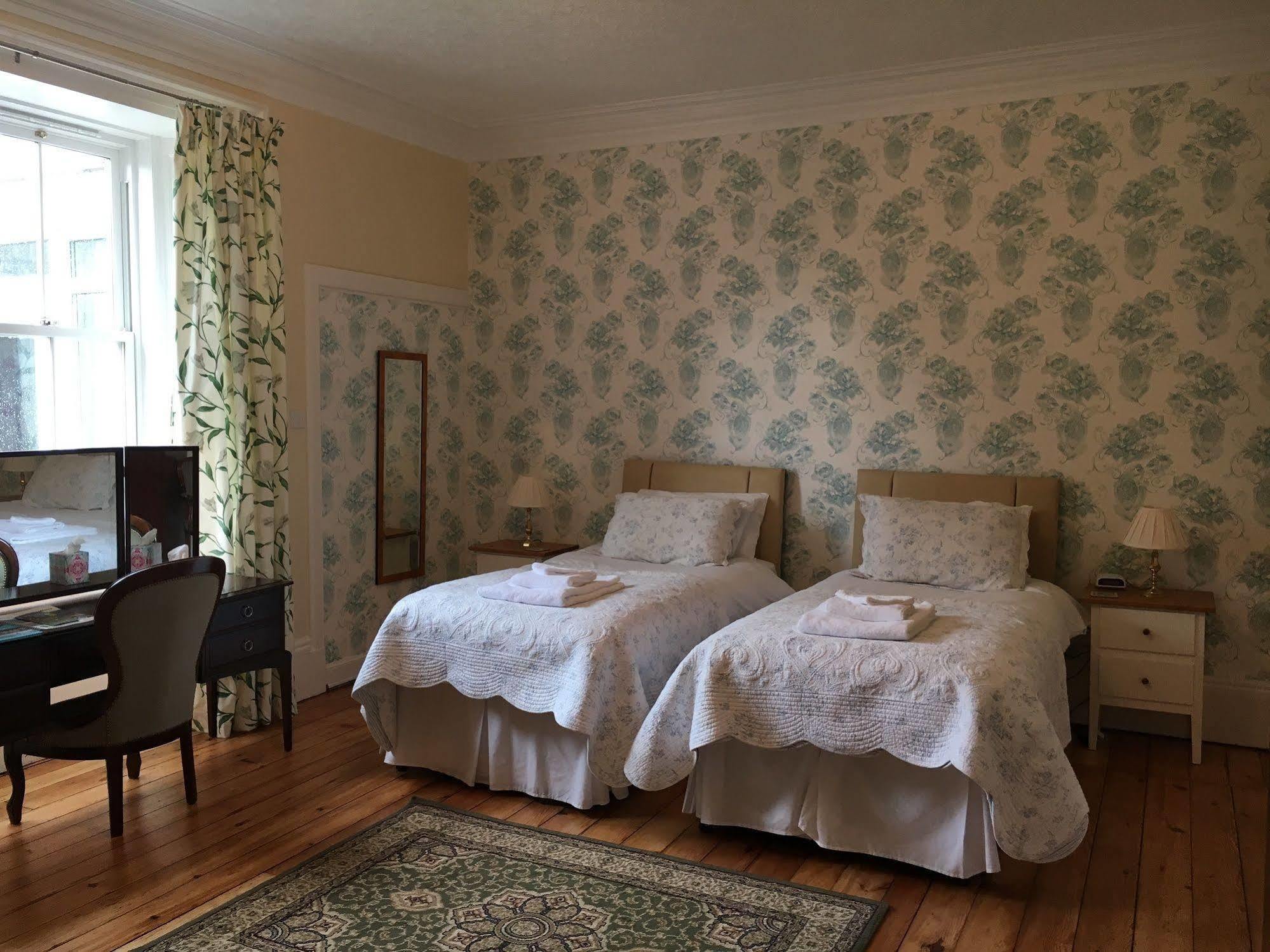 Cawdor House B&B 네언 외부 사진